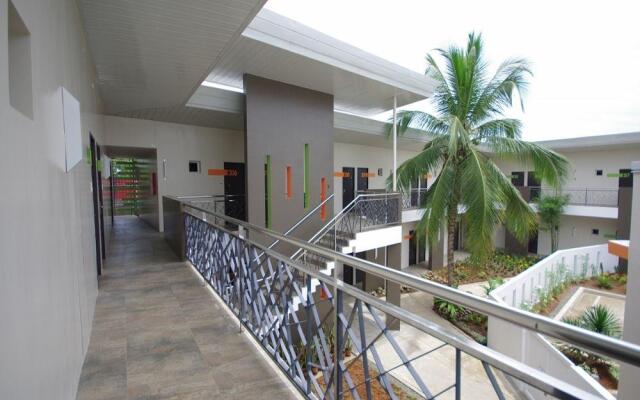 Yhotel