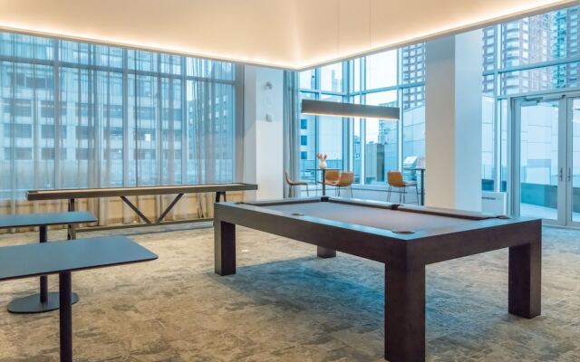 Home Away Luxury Apartments at Warren