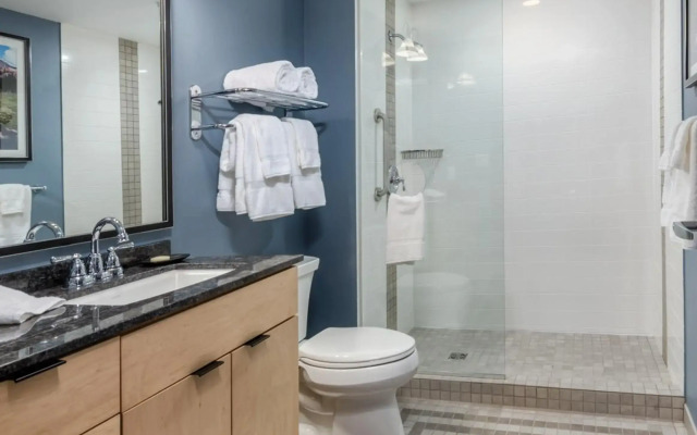 WorldMark Portland - Waterfront Park