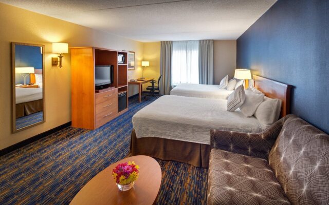 Fairfield Inn and Suites by Marriott Toronto Brampton