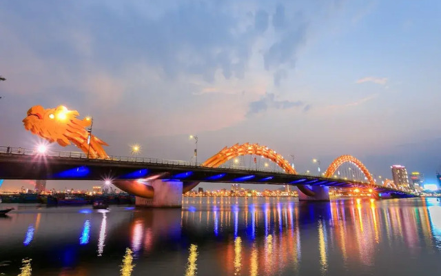 Sunshine Beach Da Nang
