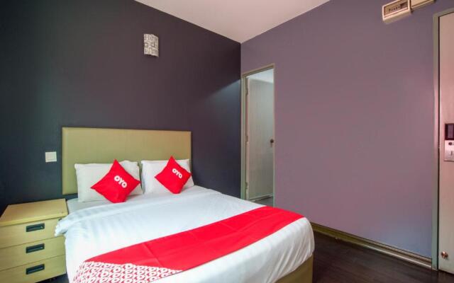 OYO 89895 Senses Budget Hotel