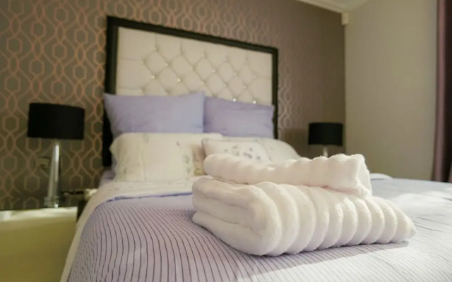 Stunning Holiday Stay With Free Gym and Parking