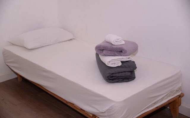 Central Apartment 5 Minutes From Beach