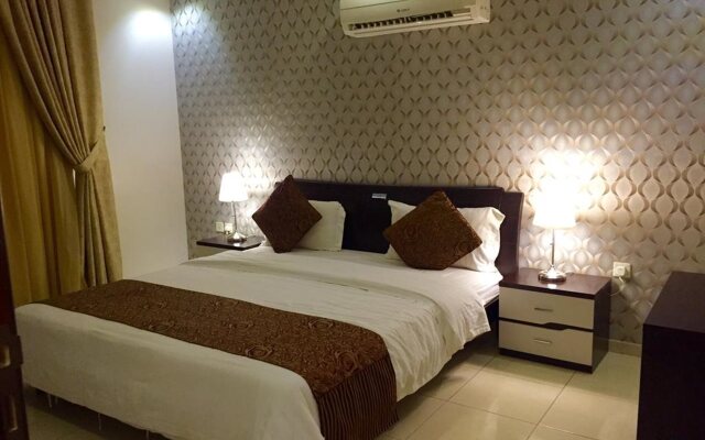 Gold Inn Hotel