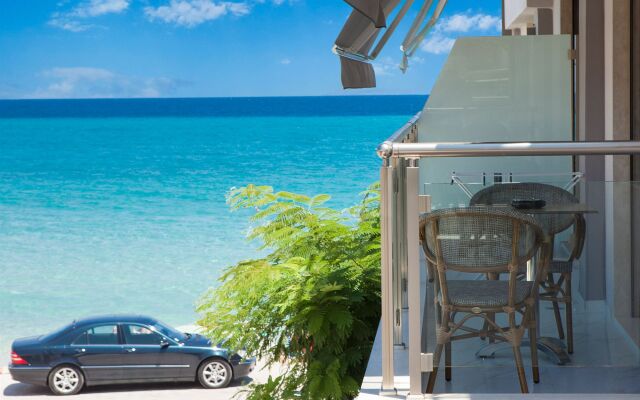 Alpha Luxury Suites