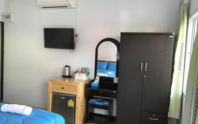Piarnsri Resort