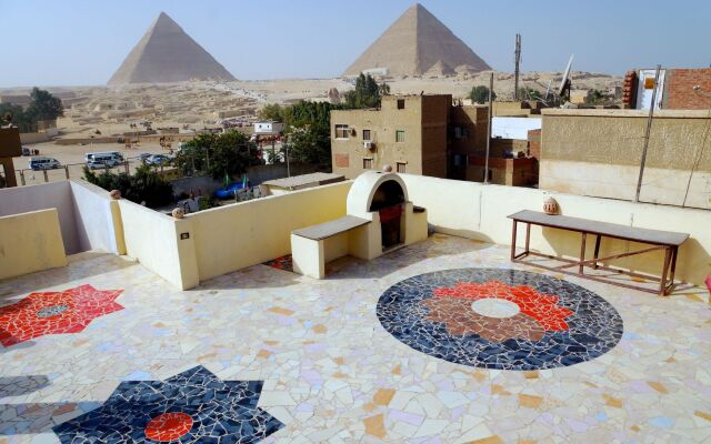 Pyramids Loft Homestay