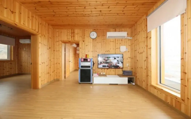 Boryeong Sky Garden Pension