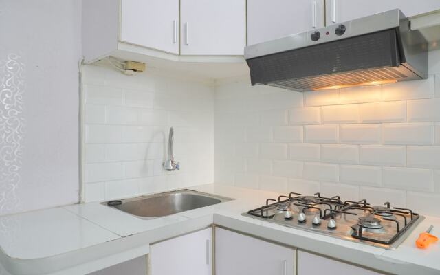 Simple And Comfy 1Br Permata Eksekutif Apartment