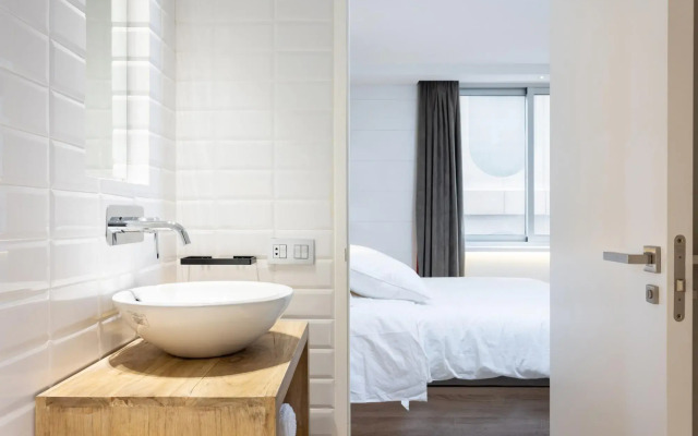 Home2Book Charming Apartment in Santa Cruz