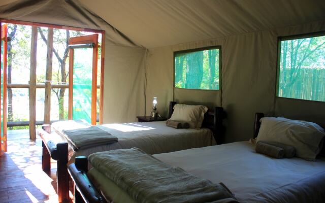Mtomeni Safari Camp