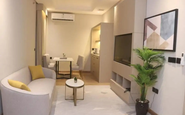 Palm Gate Hotel Suites