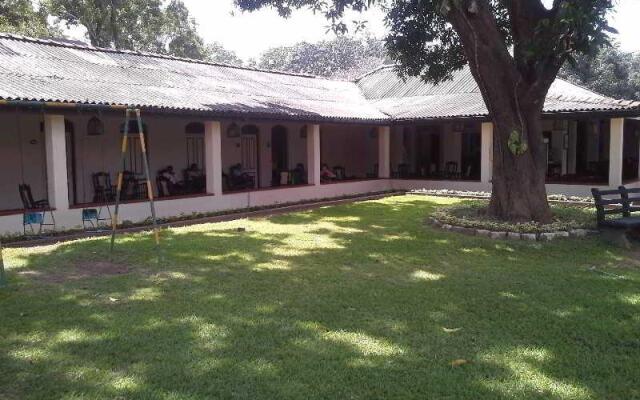 Nest rest inn