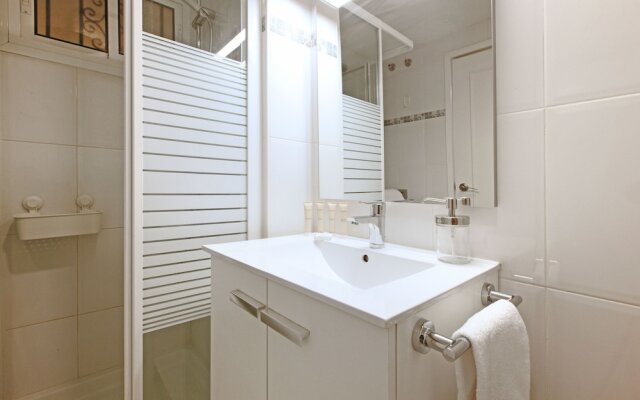 Minerva Suite II by Madflats Collection