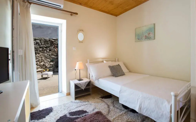 Lefkascottagehouse Villa