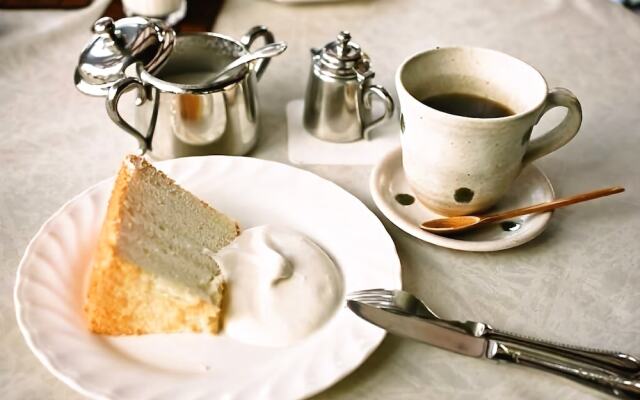 Akigawa Valley Inn Kinkoukaku