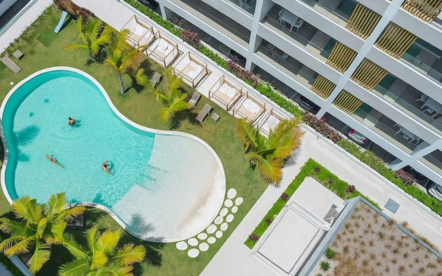 2BR Gardenia Retreat - Picuzzi & Pool