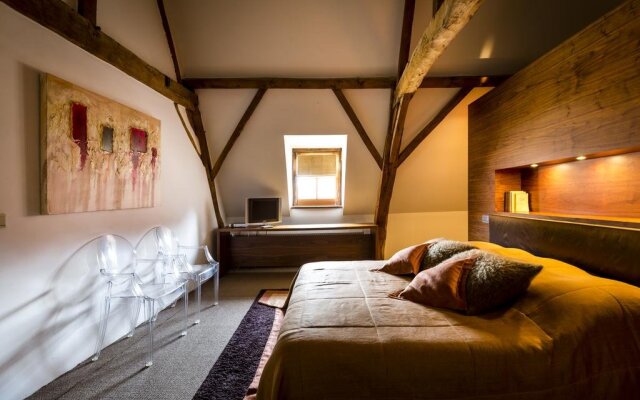 Indrani Lodge