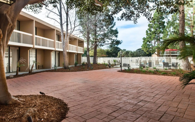 Courtyard Oxnard Ventura