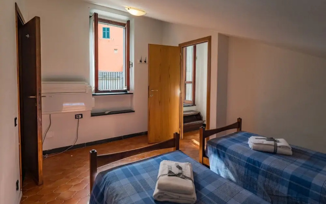 El Nin Apartment with Terrace & AC