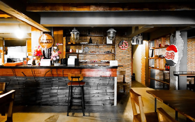 The 8 Factory Hotel Phitsanulok