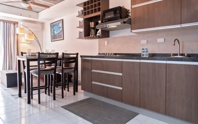 Modern apt. Close Cintermex, 2BD, 2 BTH, by Mty. Living T403