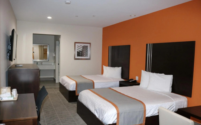 Scottish Inn & Suites - IAH Airport