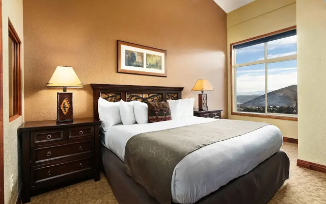 White Pines 1-BD Penthouse at Westgate - Tycoon