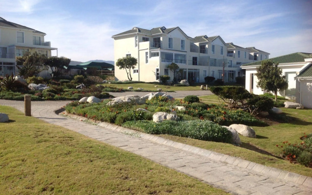 31 Tobago Bay Hermanus Seafront