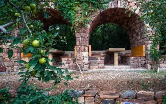 Dongguan Yuanguanshan Lakeside Homestay