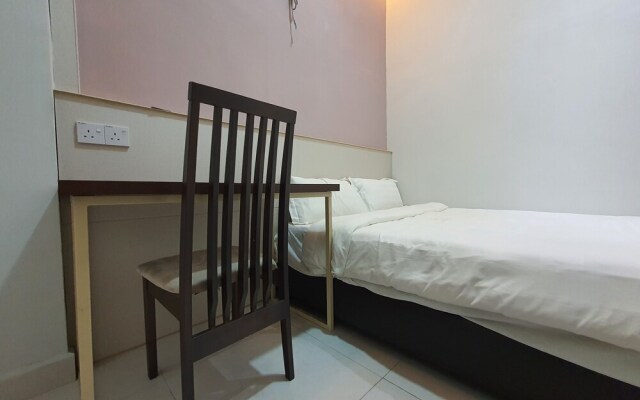 Tt99 Cozy Stay by Oyo Rooms
