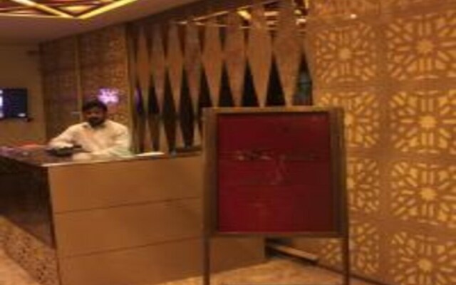 Hotel Surpin Palace