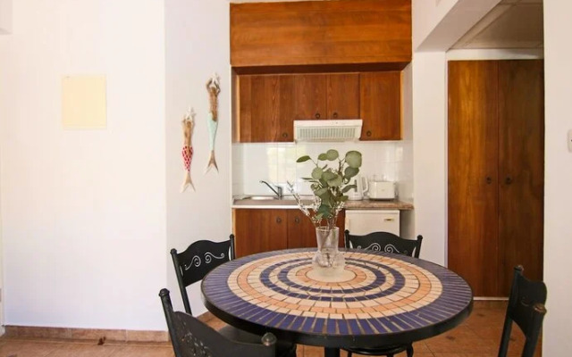 Nicki Resort Cozy Studio Inland View