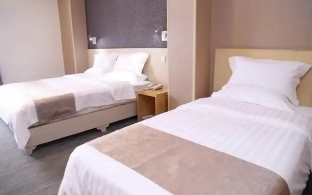 Ramada Encore by Wyndham Qingdao Shinan