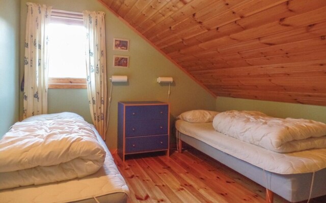 Awesome Home in Lindesnes With 5 Bedrooms, Sauna and Indoor Swimming Pool