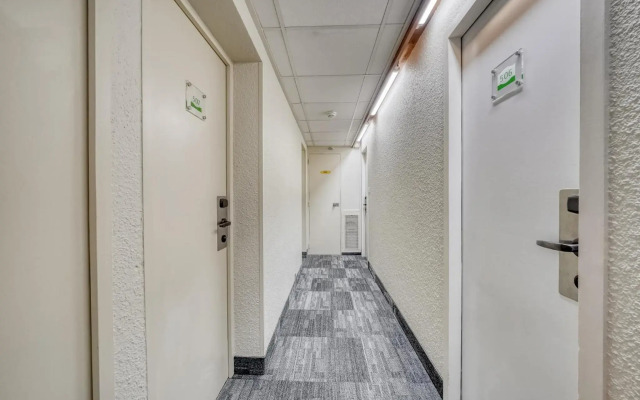 Hotel Campanile Paris Ouest - Boulogne