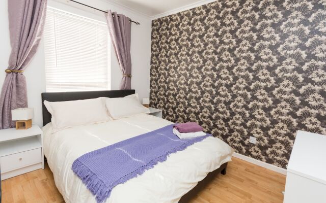 Salisbury Court City Central by BHR Apartments
