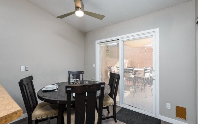 Villa Haven 2 Bedroom Townhouse by RedAwning