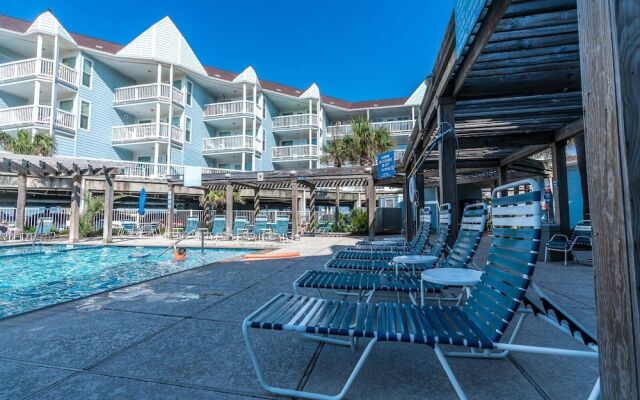 Beach Side 2 Bedroom Condo