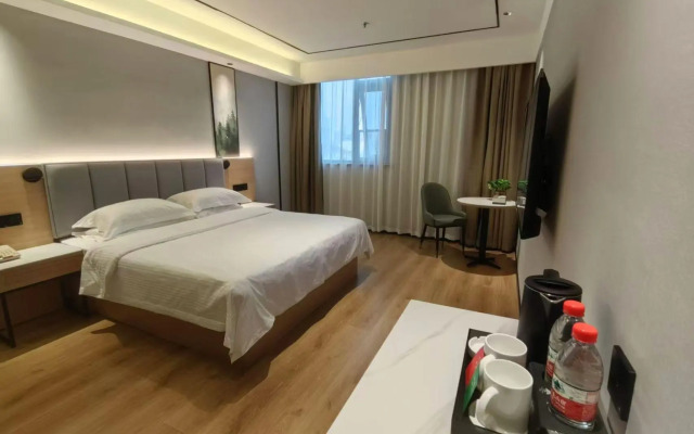 GreenTree Inn Puyang Fan County People Avenue Banqiao Road Hotel