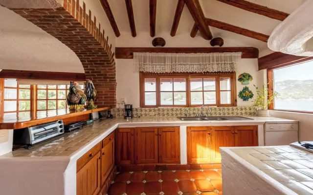 Casa Cuatro Elementos