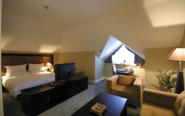 Zhanqiao Prince Hotel