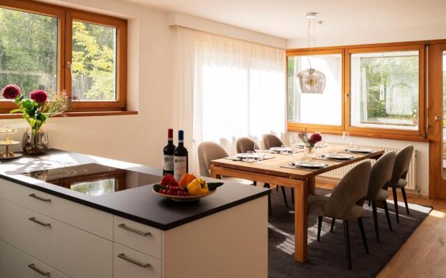 Haus4Zimmer mit Seeblick - einfacher Luxus, pur