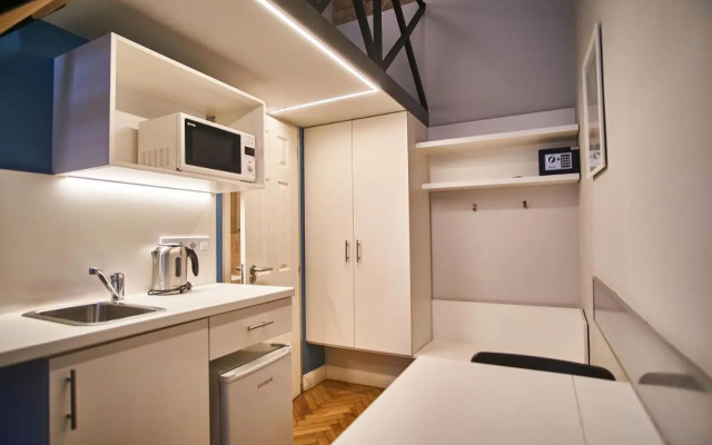 Z40 Apartments - hostAID