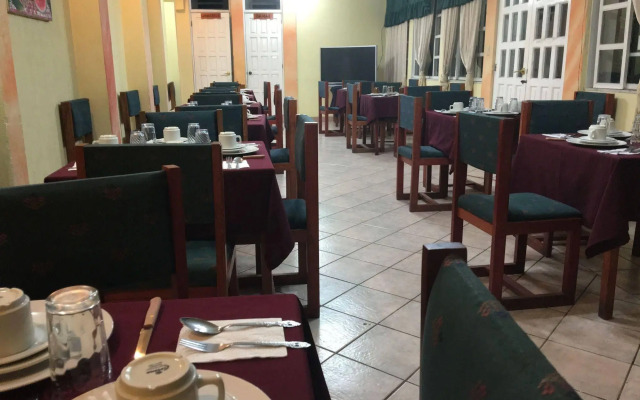Grand Hotel Panajachel
