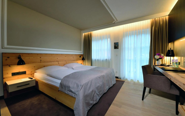 Hotel am Badersee