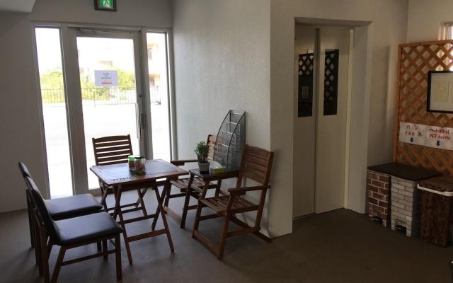 Mr KINJO in Nishihara Inter – Guest Rooms – Ginowan