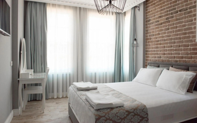 Luna Boutique Hotel