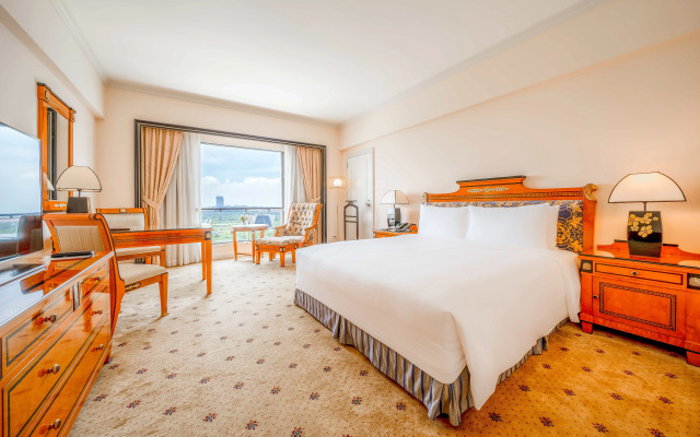 Lotte Hotel Saigon